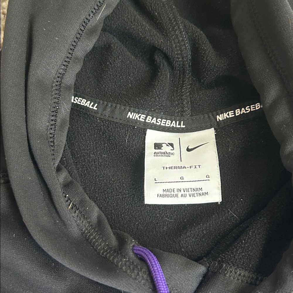 Thermafit MLB Colorado Rockies sweatshirt - men’s large - Picture 2 of 5